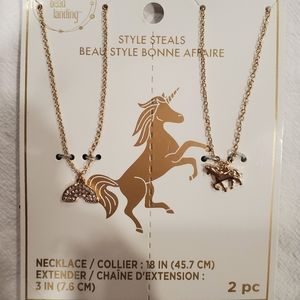 NWT 2 PIECE NECKLACE